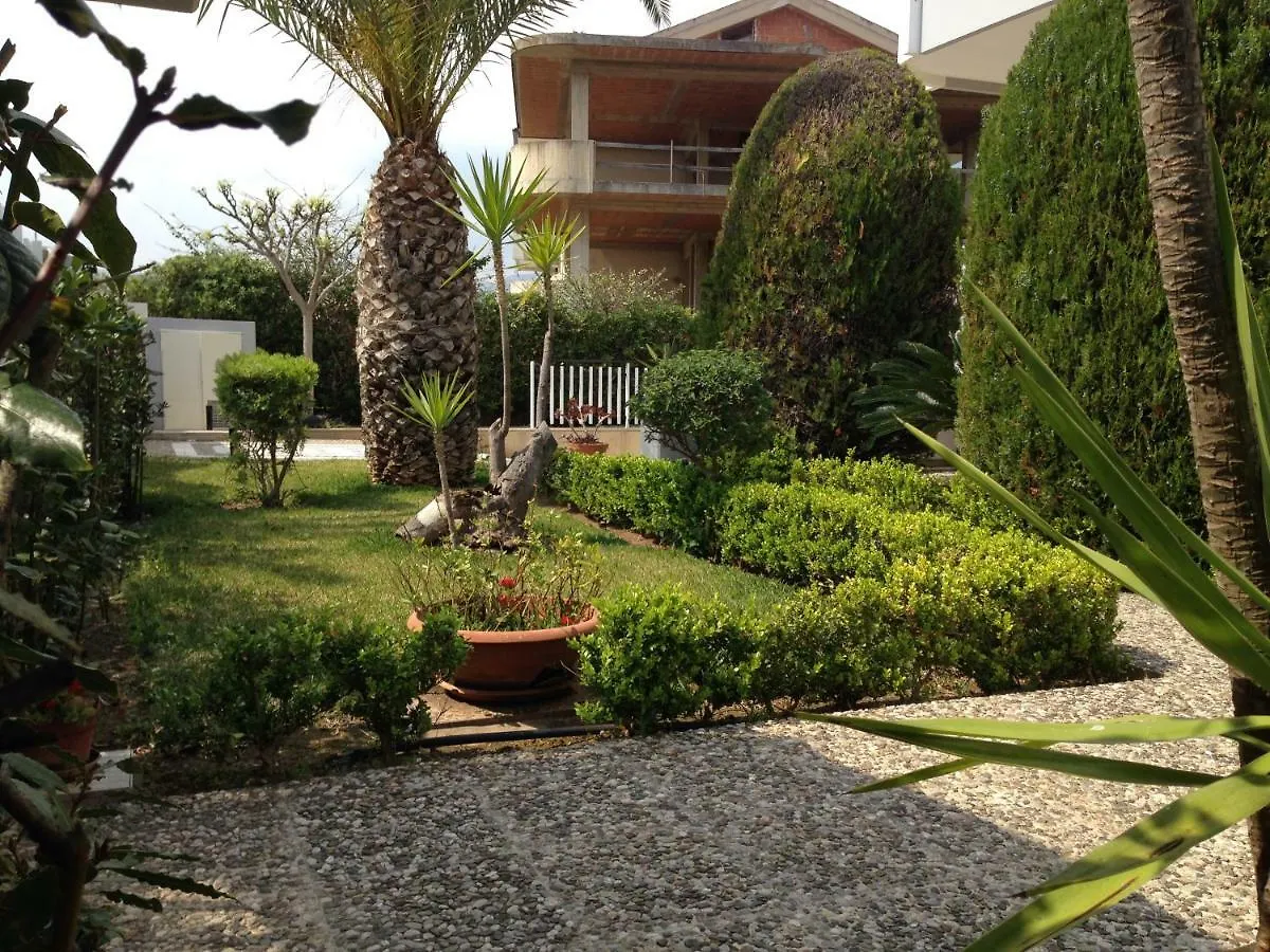 Villa Due Palme Avola Holiday home